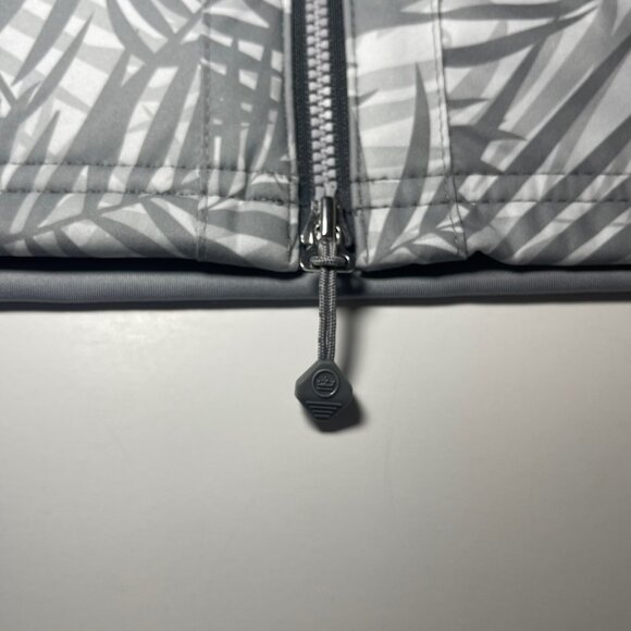 Peter Millar Fuse Elite Hybrid Golf Vest Gale Gray Men's Large - Picture 8 of 11